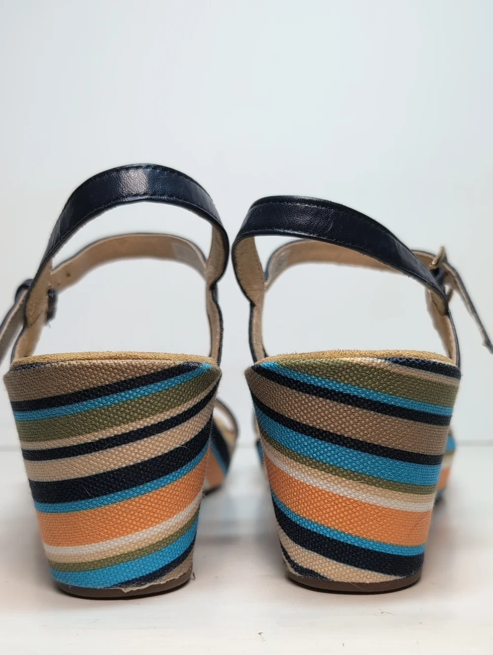 Vionic classic navy